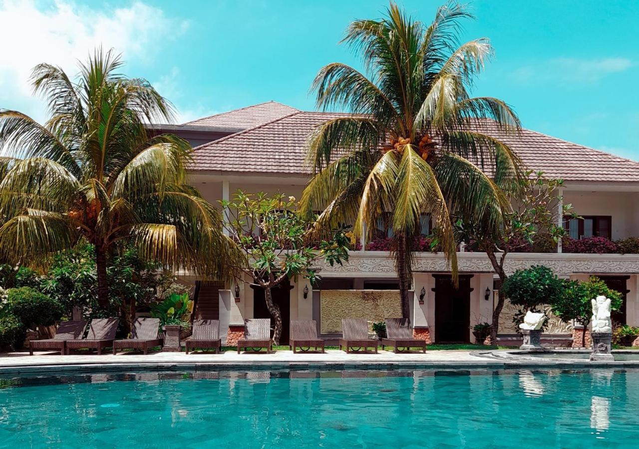 Puri Saron Senggigi Hotel Exterior foto