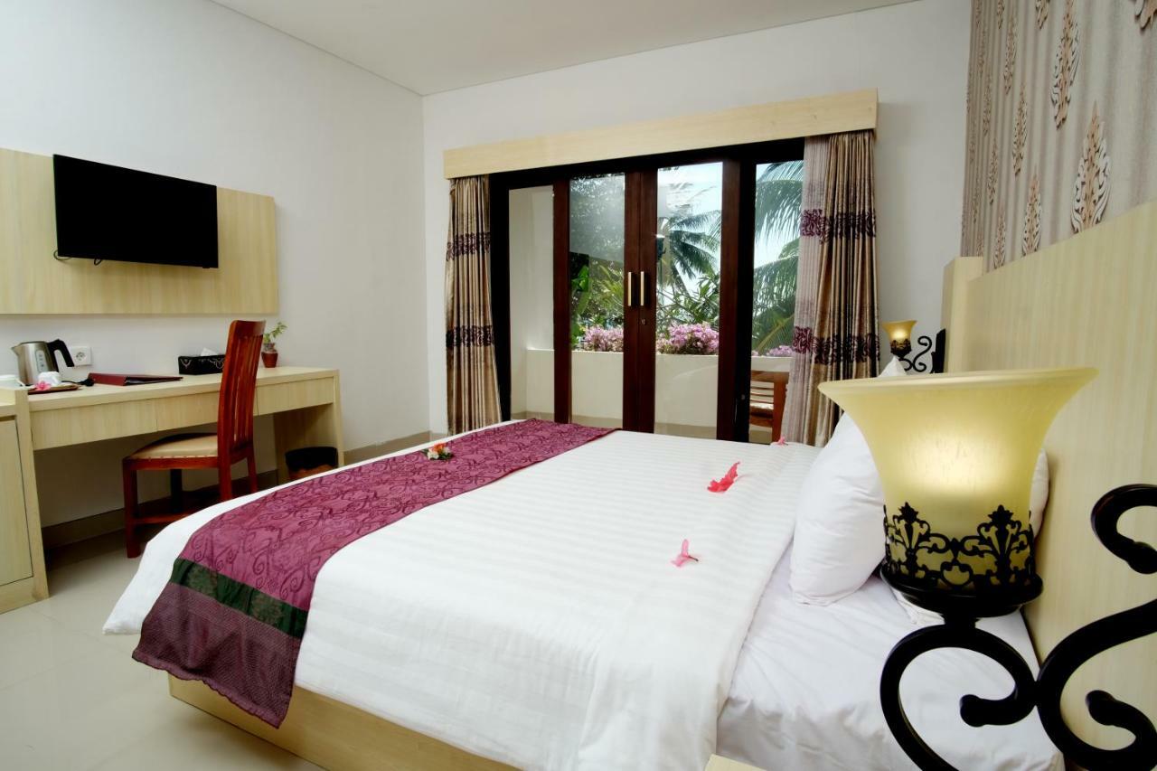 Puri Saron Senggigi Hotel Exterior foto
